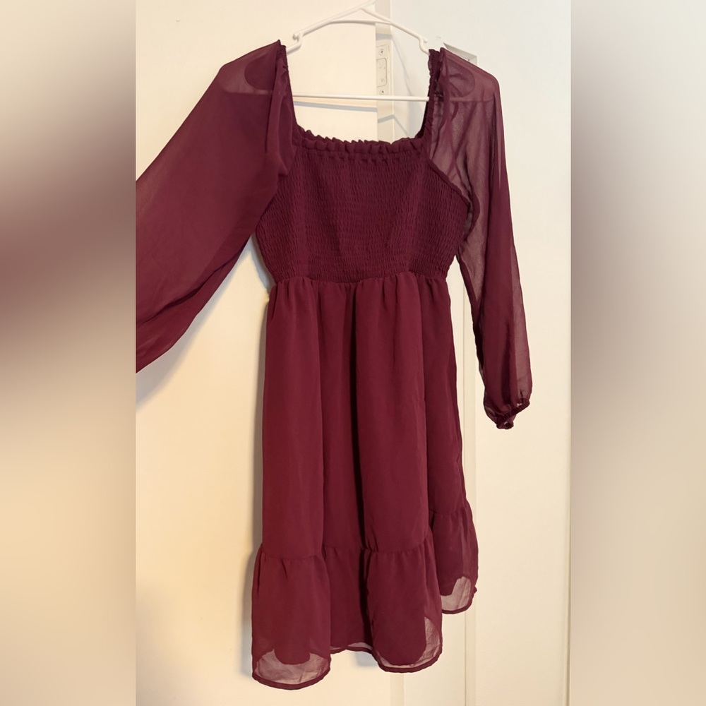 Isabel Burgundy maternity dress
I wore not pregnant and it was so cute!